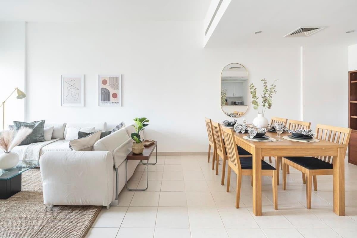 Apartment Frank Porter - Al Samar Dubai